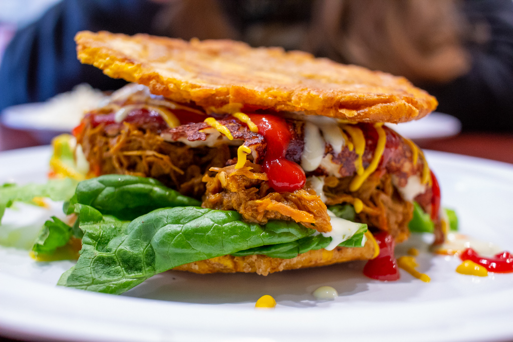 El patacón zuliano: más que comida, un símbolo de identidad cultural