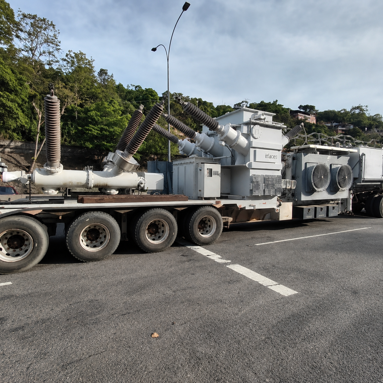 Transformador móvil avanza hacia Socopó y su instalación podría iniciar este domingo